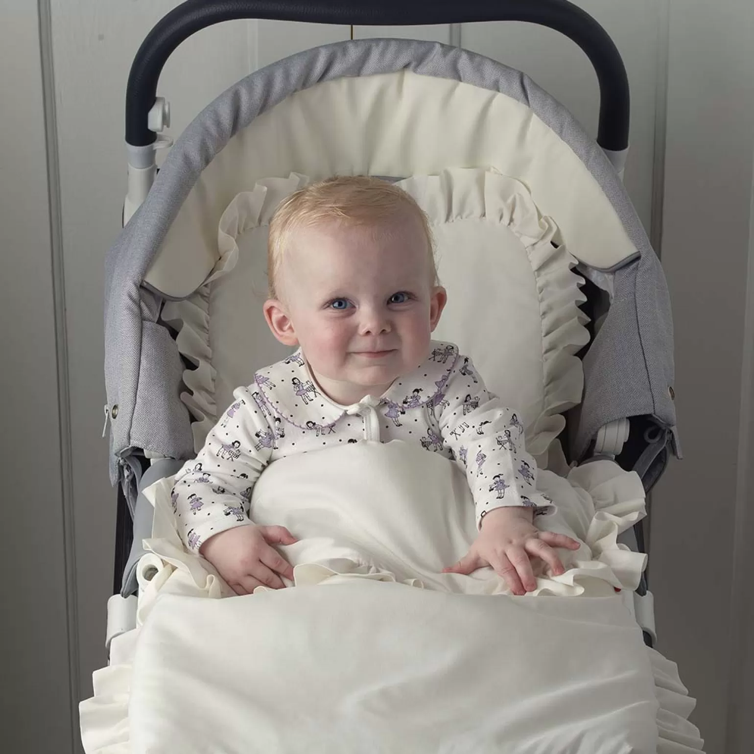 Rachel Riley Frou Frou Frill Footmuff | Baby Boy Newborn
